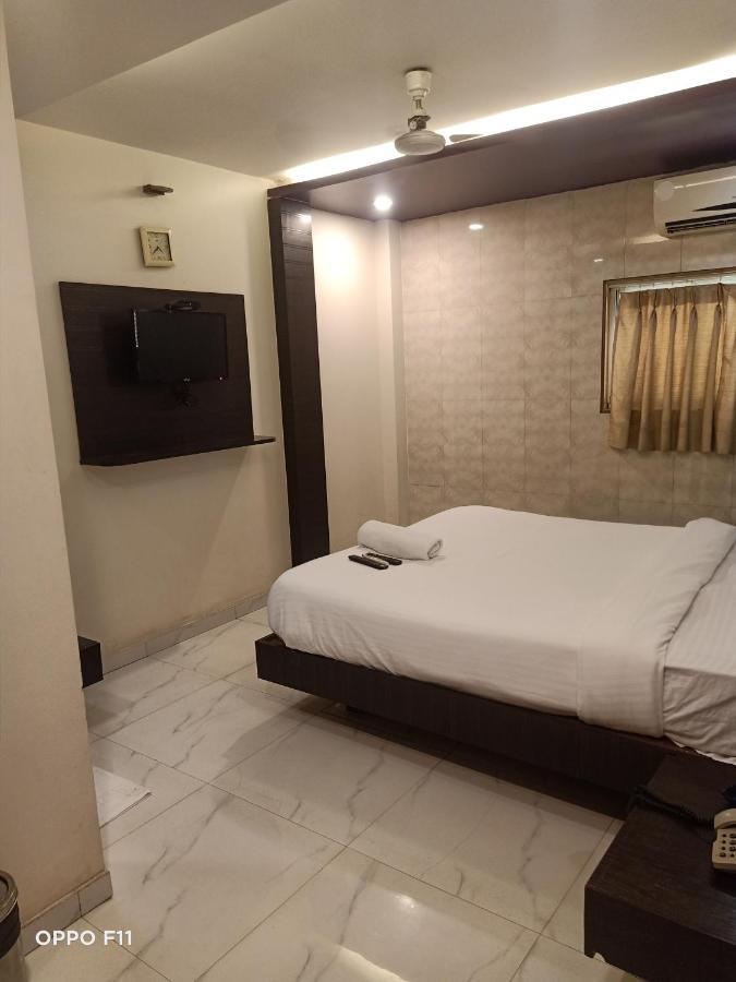 Hotel Bkc Palace Bombaj Zewnętrze zdjęcie