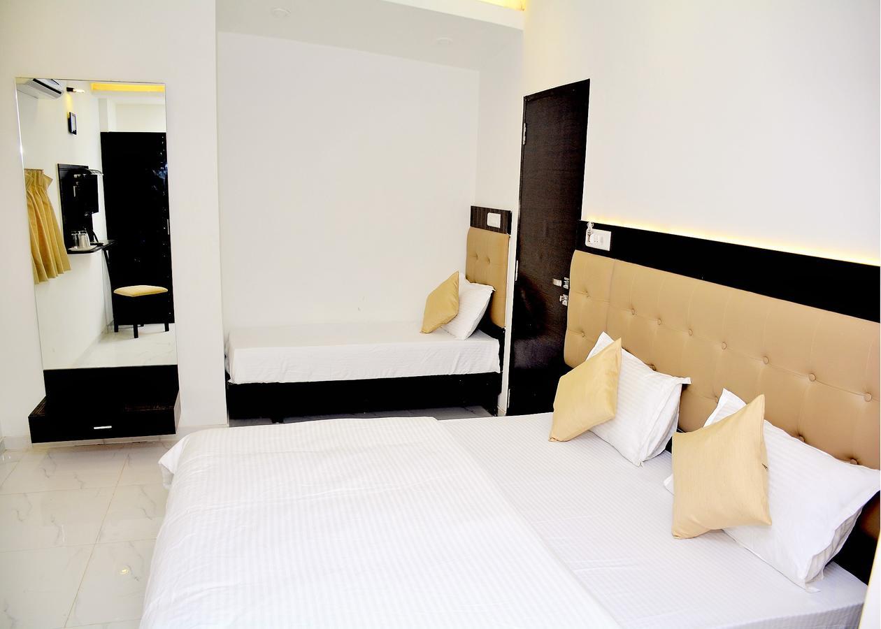 Hotel Bkc Palace Bombaj Zewnętrze zdjęcie